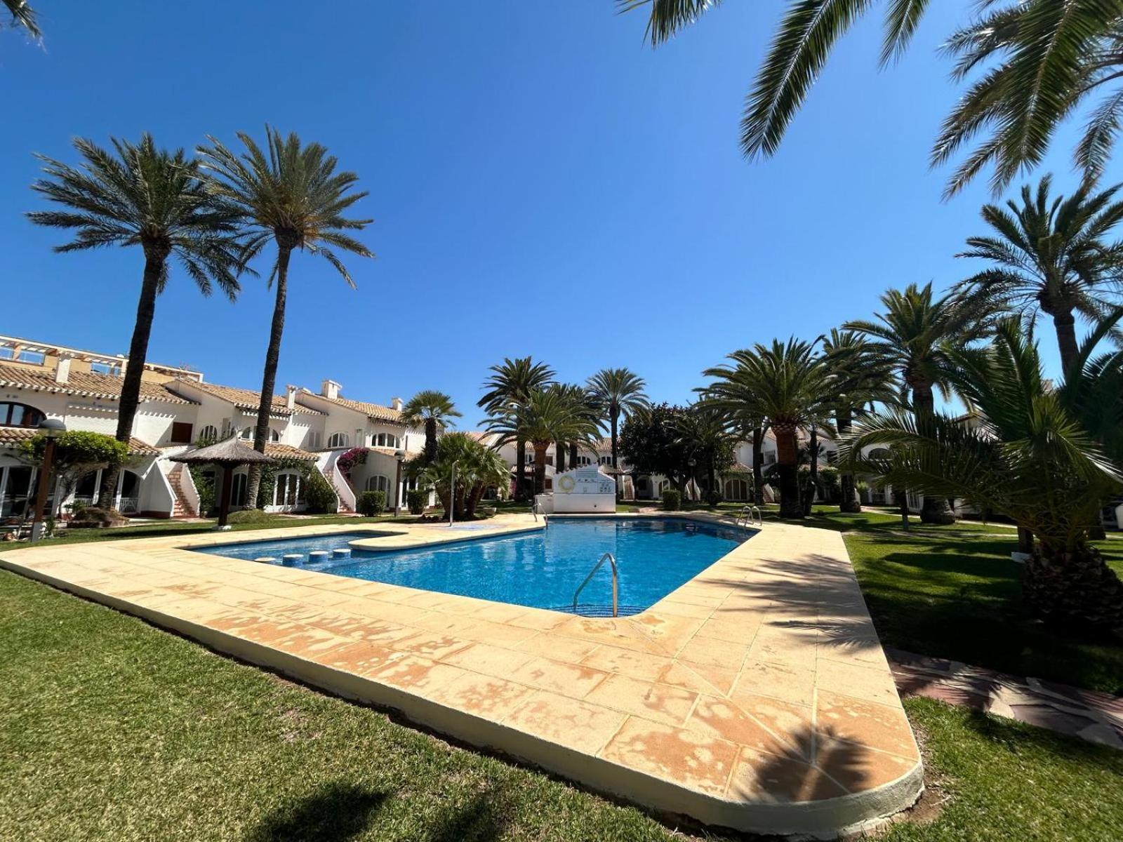 Boira - Vivienda En Urbanizacion A Primera Linea De Playa Denia Kültér fotó